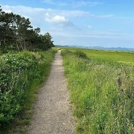 Prázdninový dům Family Summer House Near Plantation And Beaches Højby