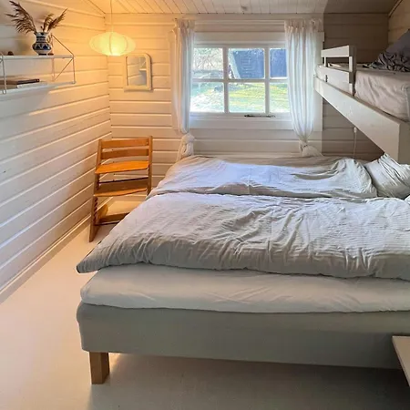 Family Summer House Near Plantation And Beaches *