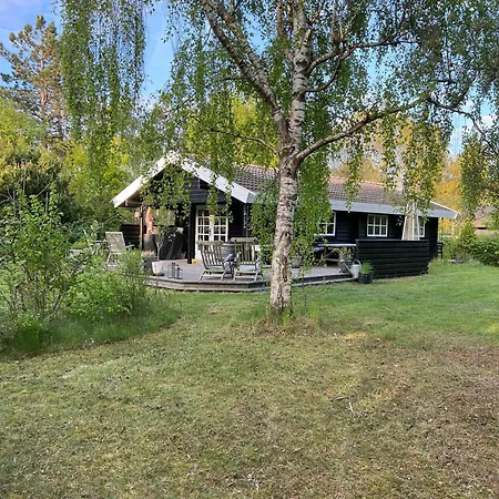 Family Summer House Near Plantation And Beaches