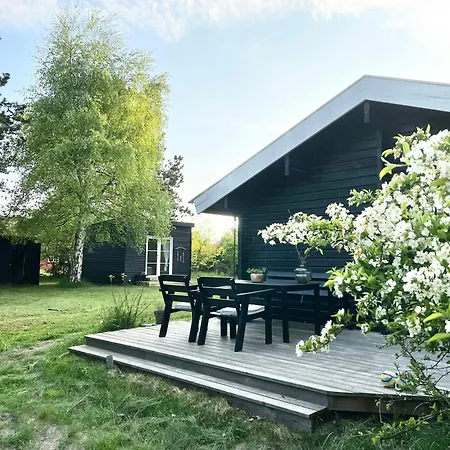 Family Summer House Near Plantation And Beaches Vakantiehuis Højby