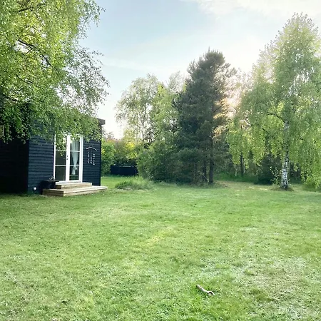 Family Summer House Near Plantation And Beaches * Højby