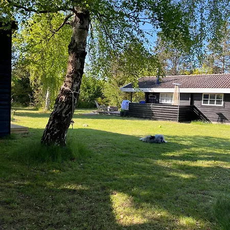 Casa vacanze Family Summer House Near Plantation And Beaches Højby